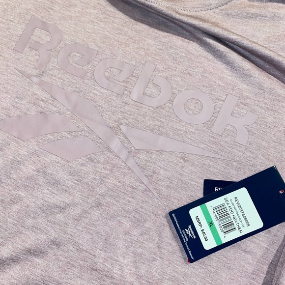 Reebok Glow Vector Crop Tee Purple Short Sleeve Activewear Shirt NEW XL - Picture 3 of 4